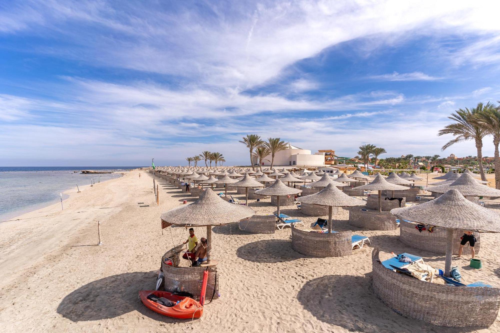 Malikia Resort Abu Dabbab Marsa Alam Exterior photo